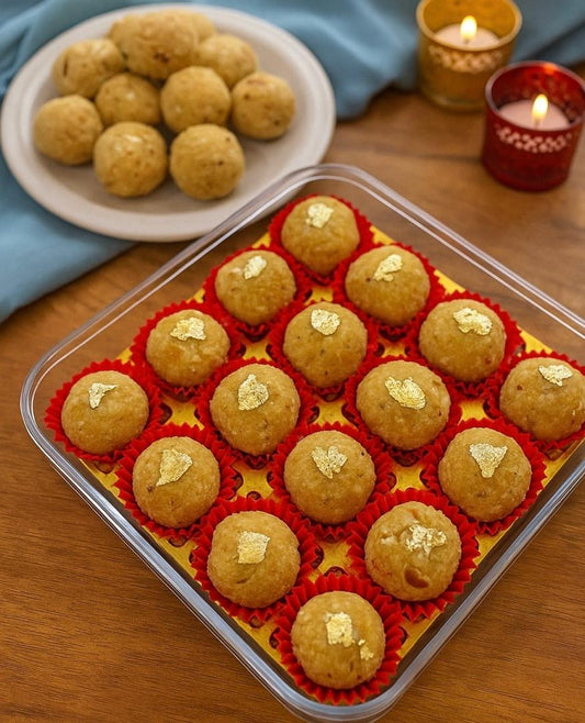 Besan Suji Churma Ladoo